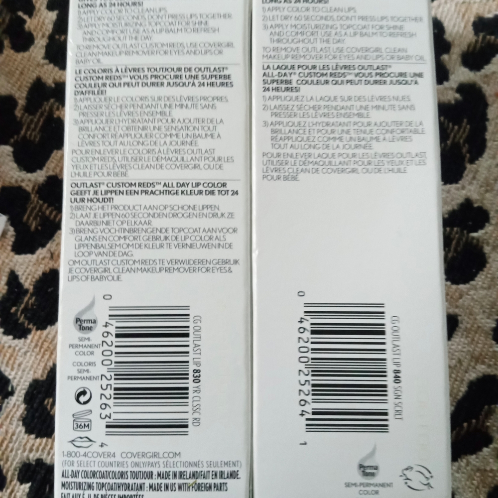 COVERGIRL Outlast All-Day Lip Color Duo - Classic Red & Scarlet - Picture 2 of 5